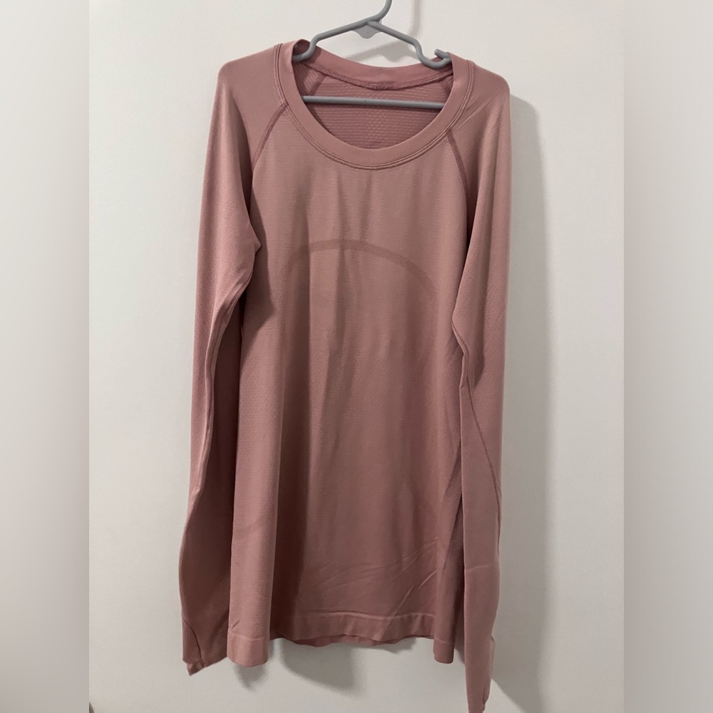 Lululemon Swiftly Long Sleeve - Hip Length - Size 4